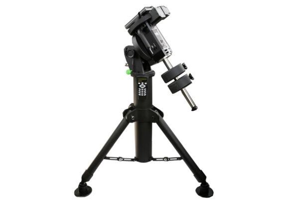 Skywatcher EQ8 Pro SynScan Äquatoriale Teleskop Montierung mit Säulenstativ | Teleskopshop.ch