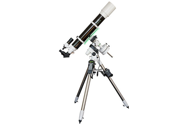Skywatcher Teleskop Evostar 120 mit EQ5 Pro SynScan™ Montierung | Teleskopshop.ch