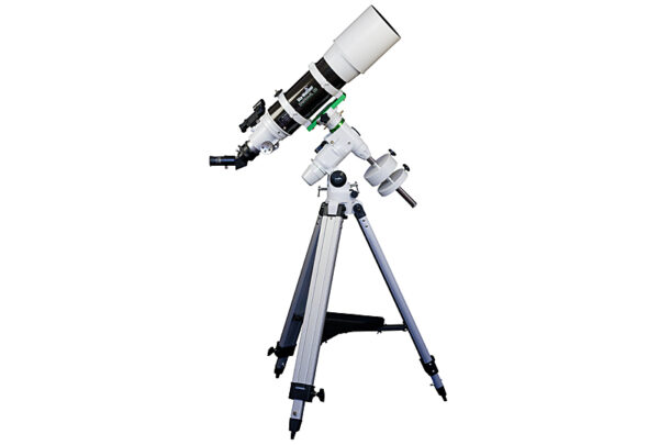 Télescope Skywatcher Startravel 120 EQ3-2 | Teleskopshop.ch