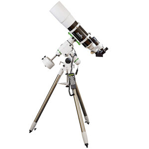 Telescopio Skywatcher Startravel 150 con montatura HEQ5PRO GoTo | Teleskopshop.ch