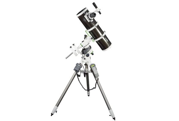 Skywatcher Teleskop Explorer 150PDS mit EQ5 Pro SynScan™ Montierung | Teleskopshop.ch